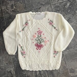 HANDKNIT Ivory Floral Bow Embroidered Scalloped Sweater Cottagecore Grandma